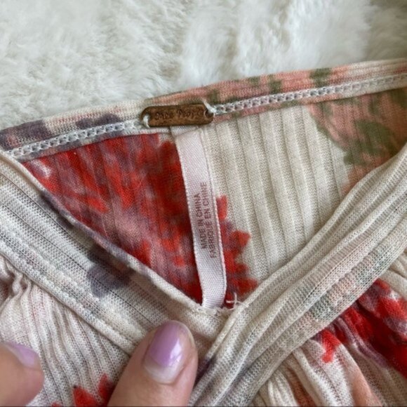 Free People | Melbourne Asymmetric Printed Top Ivory Combo | Size Extra Small - Picture 6 of 10